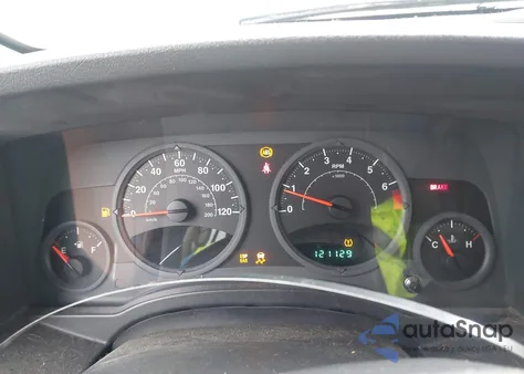 2008 Jeep Patriot Sport from USA, damaged, VIN 1J8FT28W68D711057